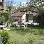 Bramwood Couette-café 4*