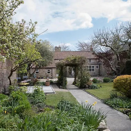 住宿加早餐酒店 布拉姆伍德住宿加早餐旅馆 4*