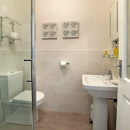 Bramwood Bed & Breakfast Pickering